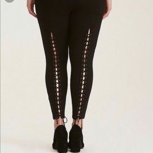 Torrid leggings